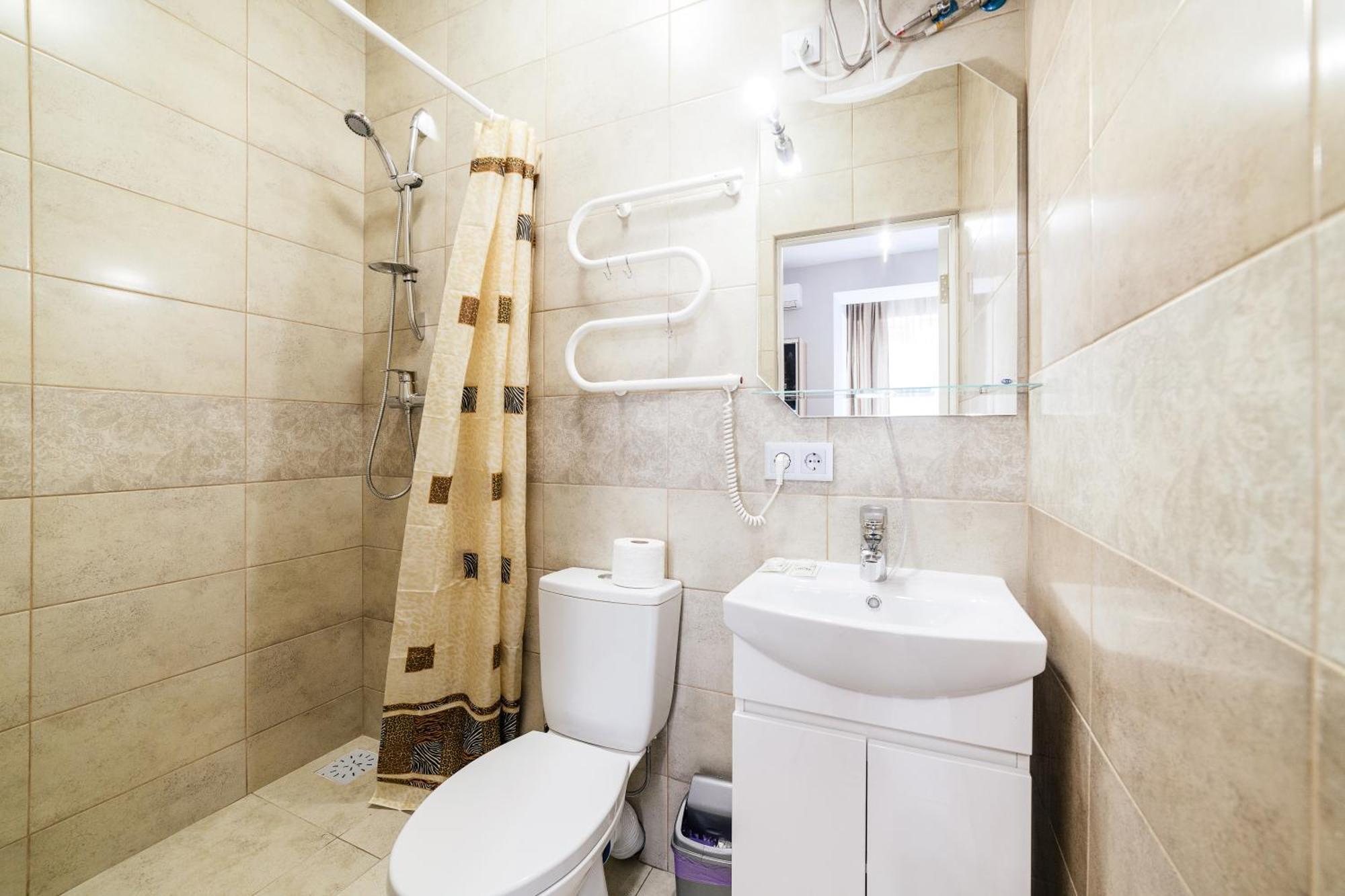 Затишні Смарт-Квартири В Історичному Центрі! Apartment Uzhhorod Exterior photo